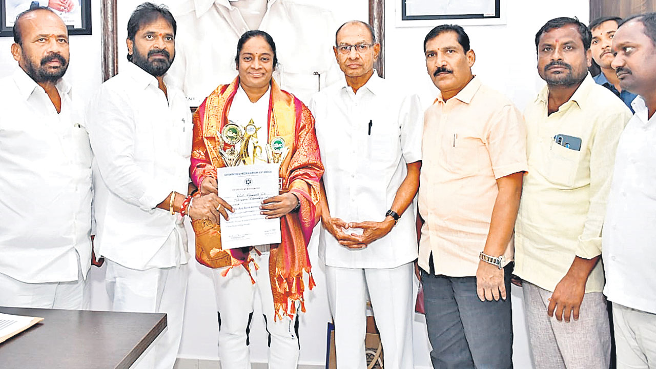 ప్లేయర్లకు ప్రభుత్వ ప్రోత్సాహం