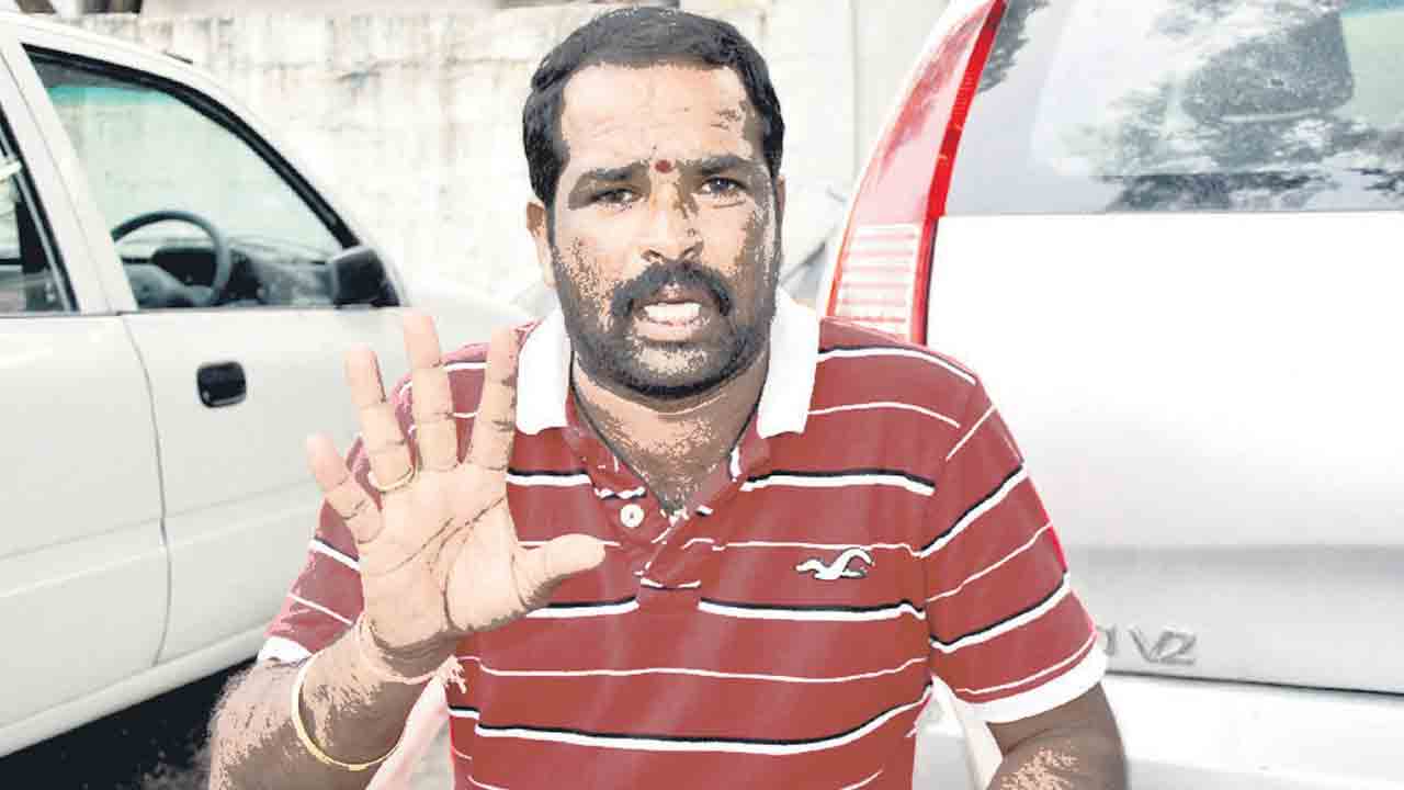 ‘పురుమల్ల ‘పై రౌడ్‌షీట్‌