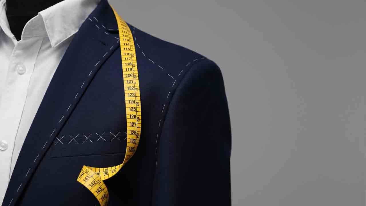 Tailor | ఈ దర్జీలు డ్రెస్సులు కుడితే ఆ దర్జానే వేరు.. అందుకే సెలబ్రెటీలు కూడా వాళ్ల వెంట పడతారు!