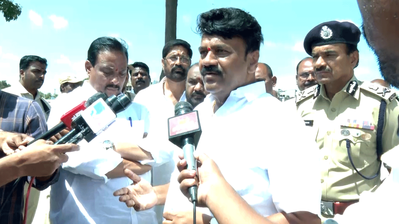 Minister Talasani | ఎలాంటి ఇబ్బందులు ఏర్పడకుండా గణేష్ నిమజ్జనాలకు ఏర్పాట్లు : మంత్రి తలసాని