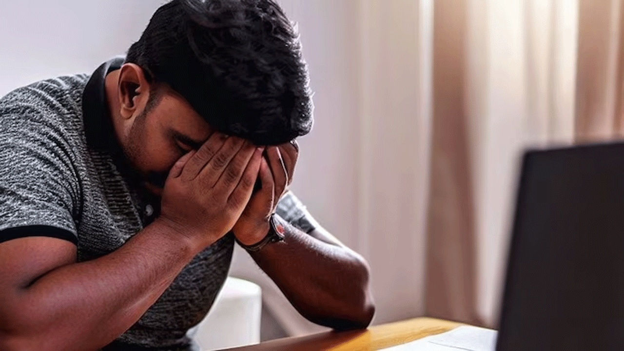 Cyber Fraud | కొరియ‌ర్ స్కామ్‌తో టెకీకి రూ. 5 ల‌క్ష‌ల టోక‌రా