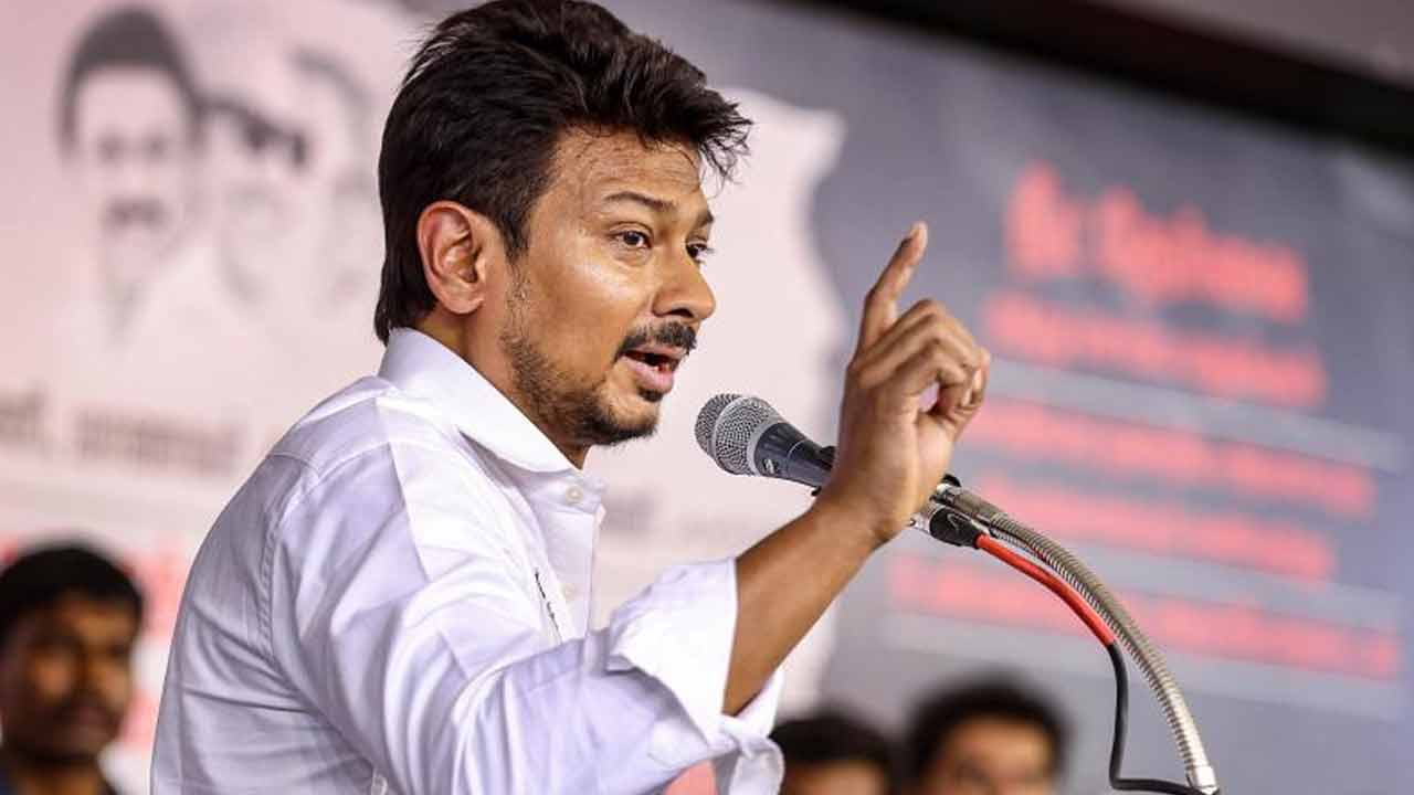 Udhayanidhi Stalin | సనాతన ధర్మం మలేరియా, డెంగ్యూ వంటిది : ఉదయనిధి స్టాలిన్