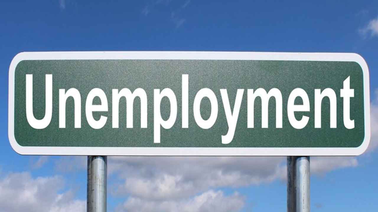 BJP |  ఉద్యోగాల కల్పనలో కేంద్రంలోని బీజేపీ ప్రభుత్వం విఫలం.. దేశంలో 42 శాతం మంది పట్టభద్రులు నిరుద్యోగులే