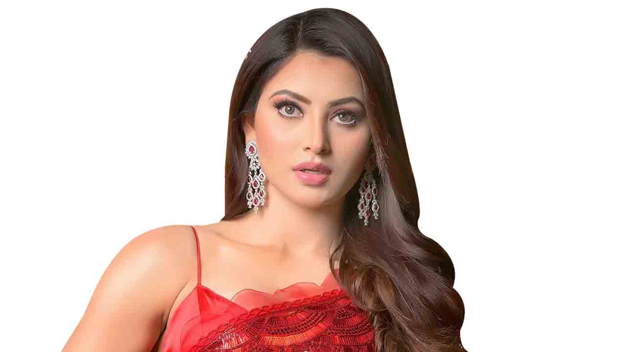 Urvashi Rautela | ఏడు రకాలుగా పెండ్లి చేసుకోవాలని ఉంది.. తన ఫాంటసీని బయటపెట్టిన ఊర్వశి రౌతెలా