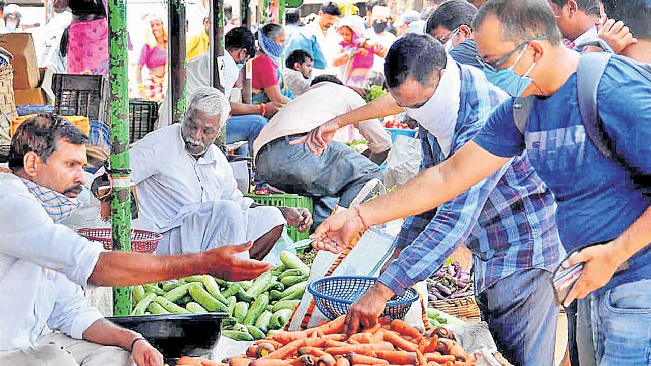 ధరా శాపం.. ఎవరి పాపం?