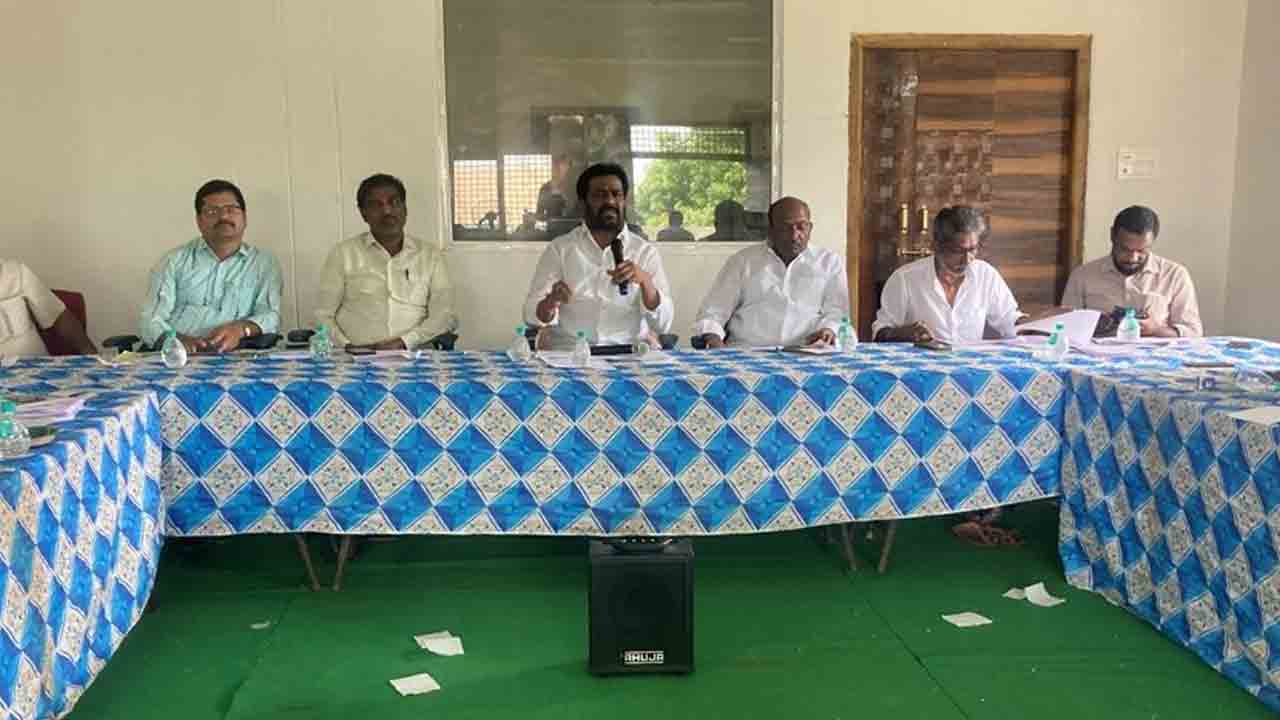 రైతు రుణమాఫీ అర్హులందరికీ అందాలి