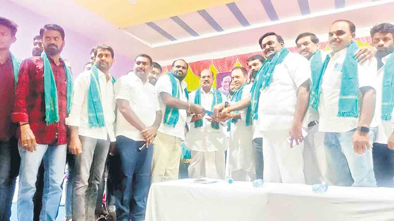 ప్రతి రైతునూ ఆదుకున్న వ్యక్తి.. కేసీఆర్‌