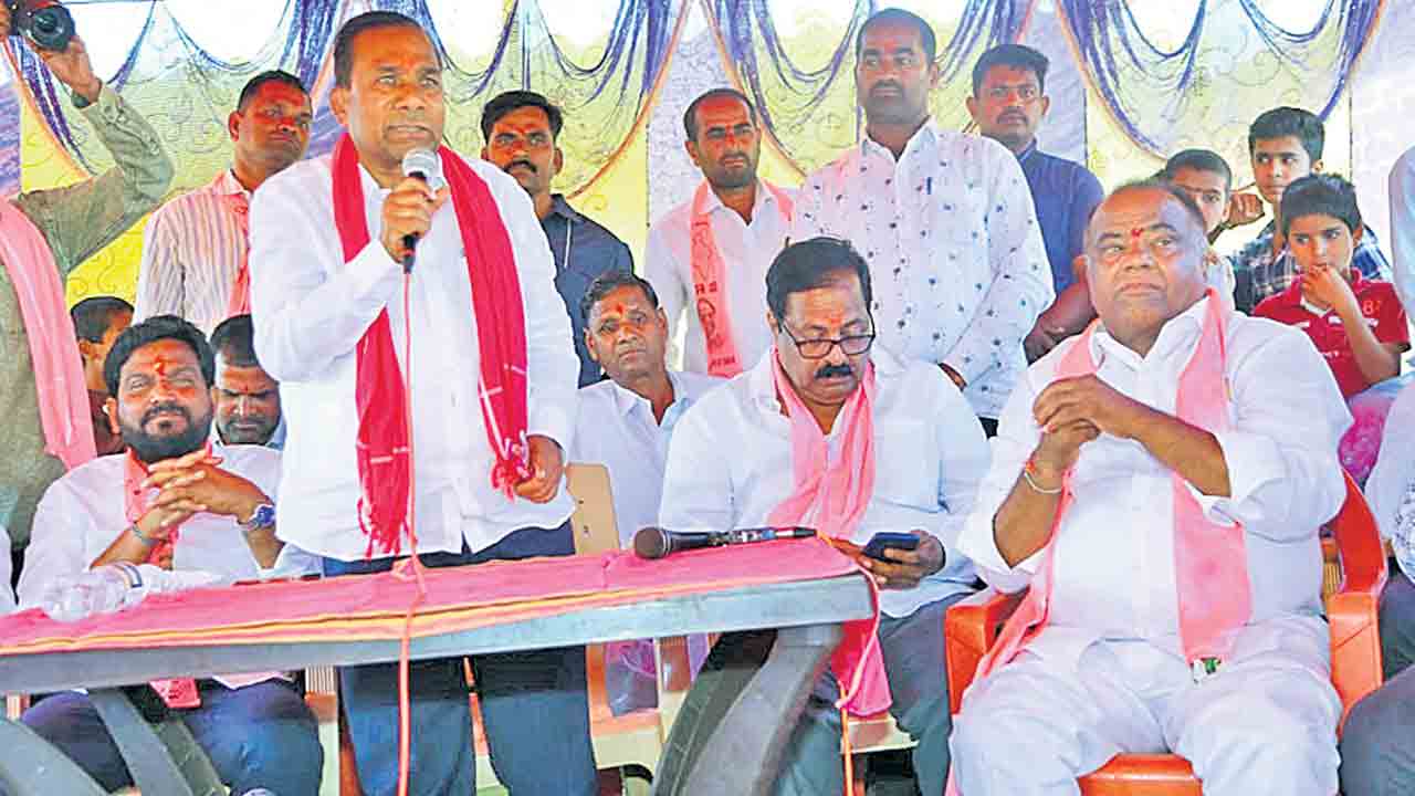 బీఆర్‌ఎస్‌తోనే తండాల అభివృద్ధి