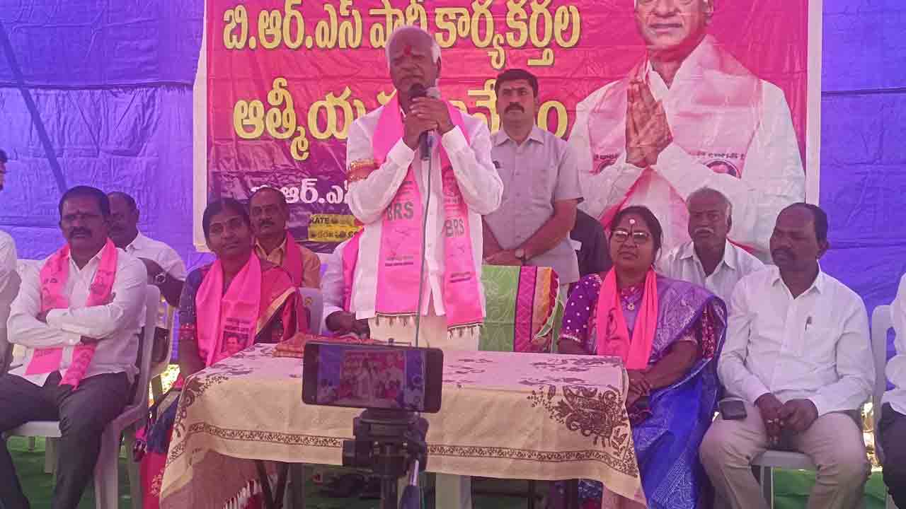 కాంగ్రెస్, బిజేపీ మాటలు నమ్మి మోసపోవద్దు