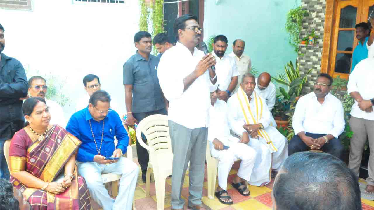 అండగా ఉంటా.. ఆశీర్వదించండి