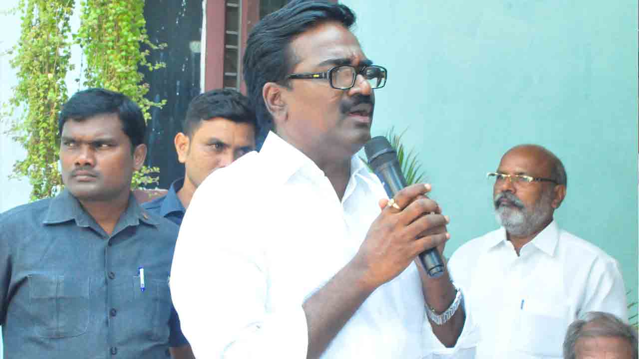 మరింత అభివృద్ధికి మద్దతివ్వండి