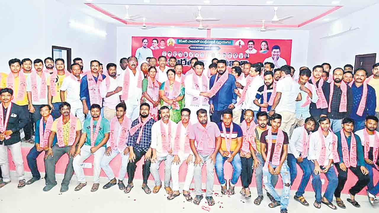 బీఆర్‌ఎస్‌ ఫుల్‌ జోష్‌