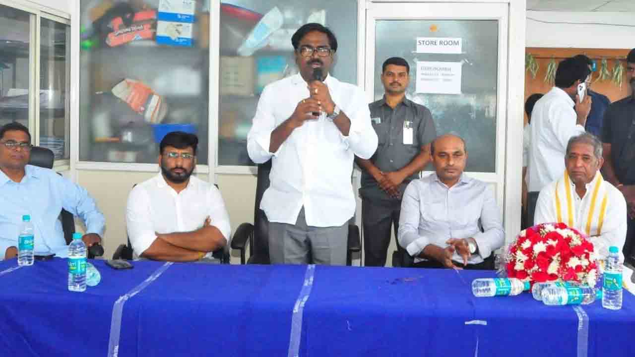 తుమ్మల సుదీర్ఘ రాజకీయ ప్రయాణంలో ఖమ్మం నగరానికి చేసిన మేలు ఏమిటి?