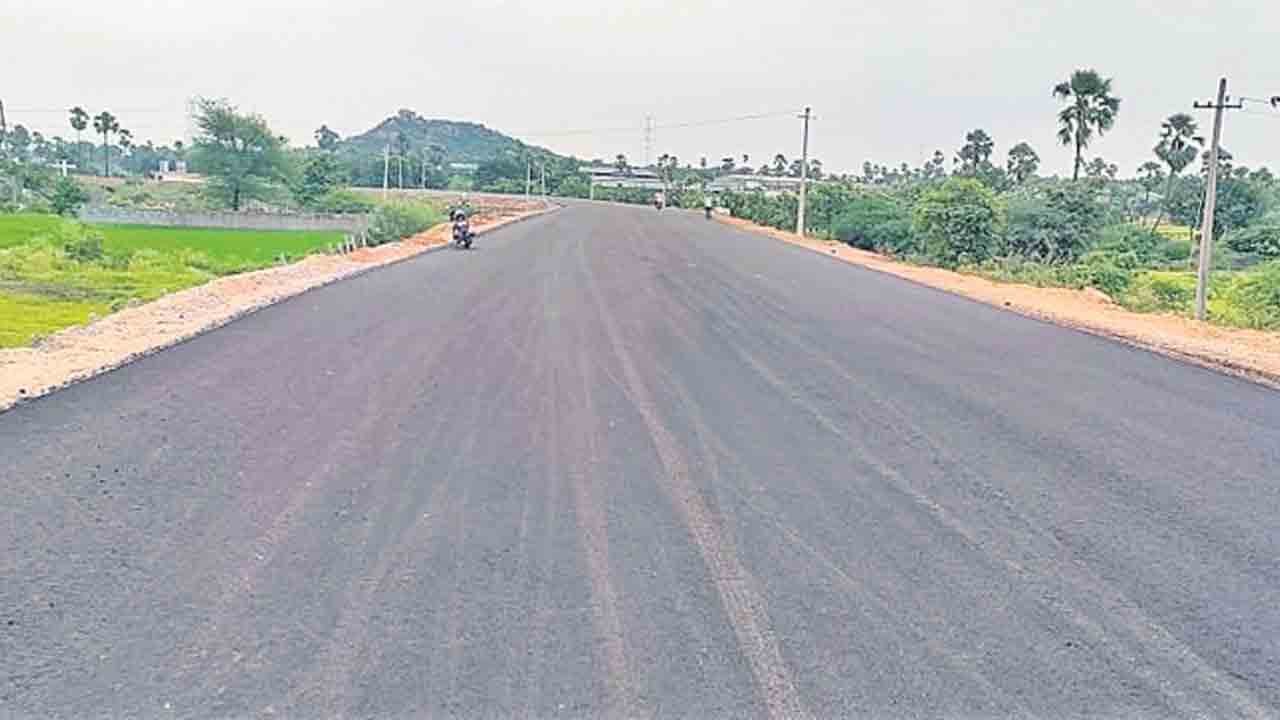 రాకపోకలు సాఫీగా సాగేలా..