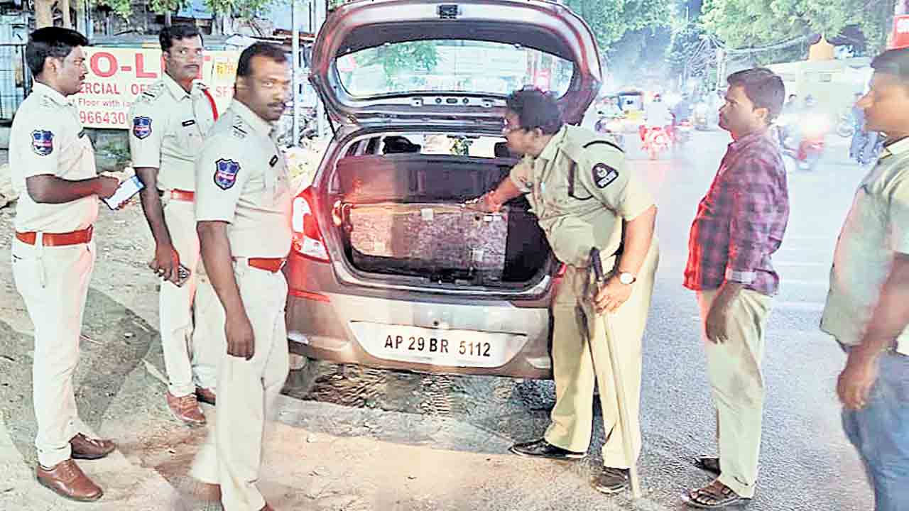 అమలులోకి ఎన్నికల కోడ్‌