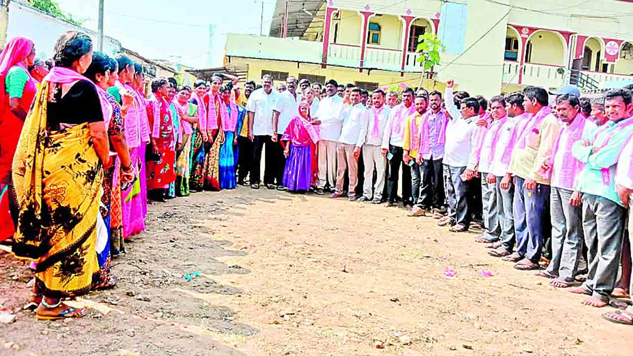 దేశానికి రోల్‌మాడల్‌గా తెలంగాణ