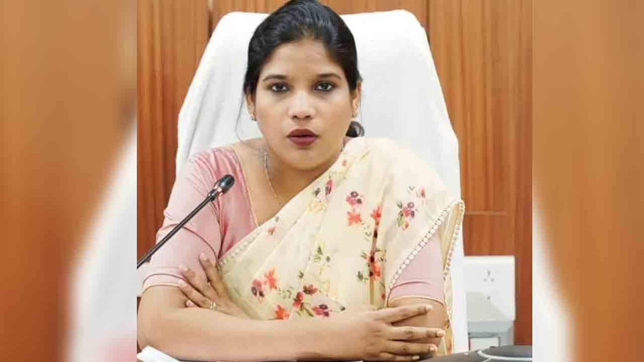 నిష్పక్షపాతంగా విధులు నిర్వర్తించాలి