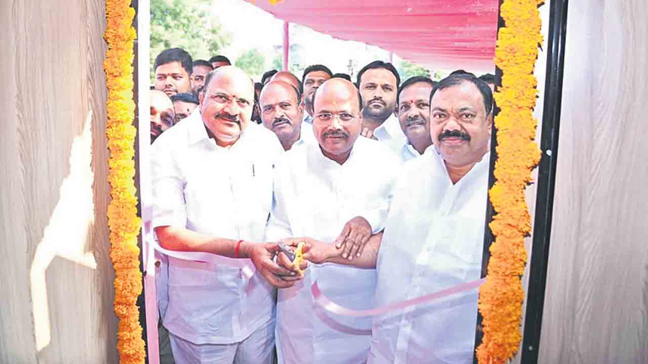 బీఆర్‌ఎస్‌కు హ్యాట్రిక్‌ ఖాయం