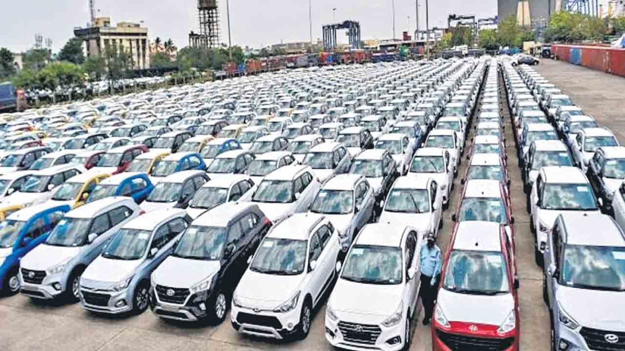 ప్యాసింజర్‌ వాహనాలకు గిరాకీ