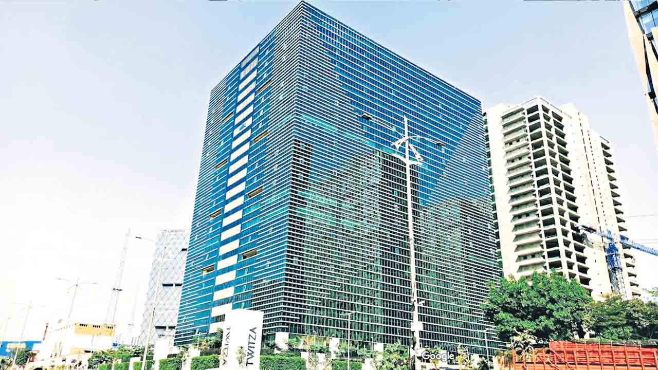 హైదరాబాద్‌లో పినాకిల్‌ కొత్త సెంటర్‌