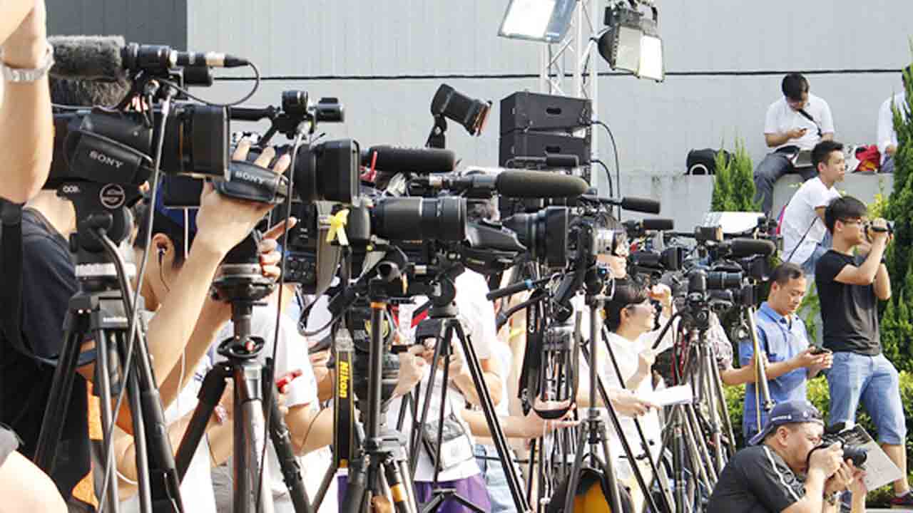 జర్నలిస్టులపై క్రూర చట్టాల ప్రయోగం