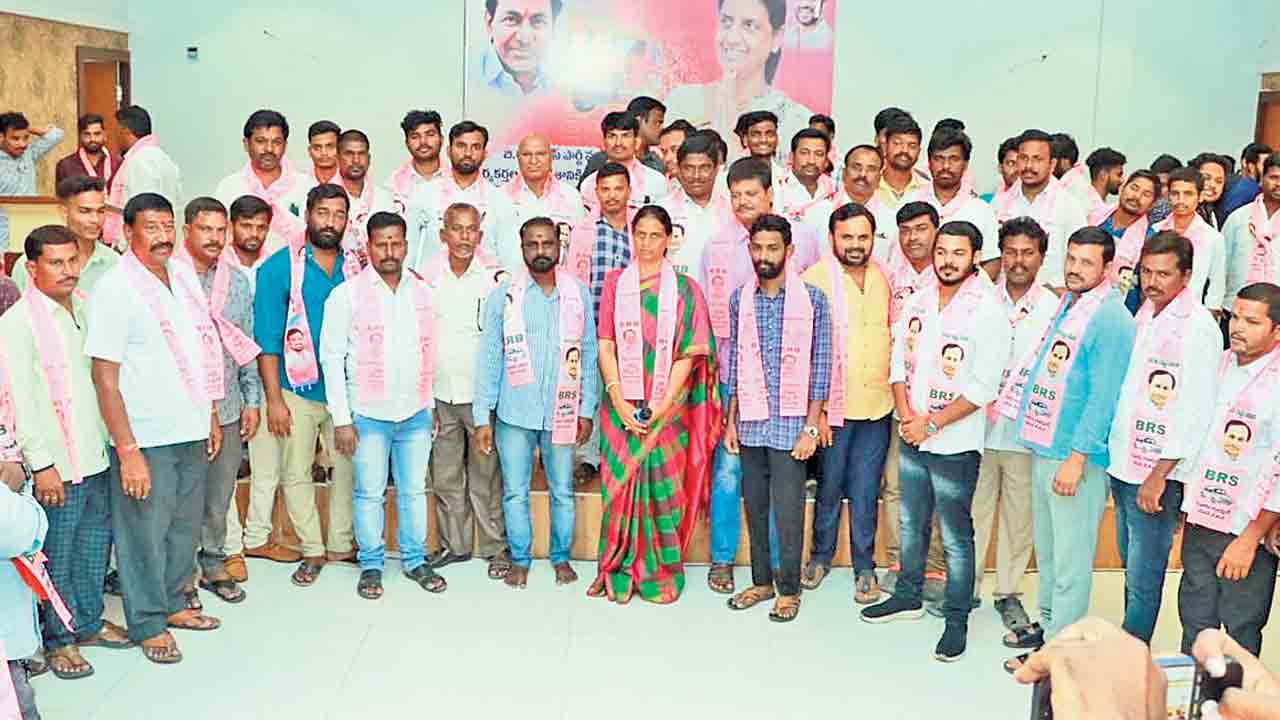 ప్రతి గడపకూ.. సంక్షేమ ఫలాలు