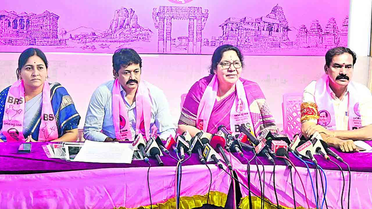 కాంగ్రెస్‌ షో అట్టర్‌ ఫ్లాప్‌