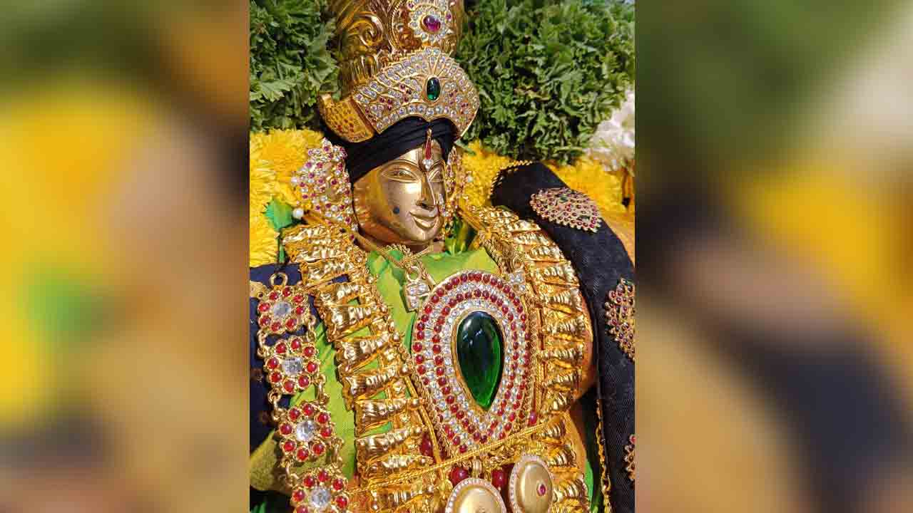 మంగళదాయిని.. మంత్రనివాసిని ధాన్యలక్ష్మీ నమో నమః