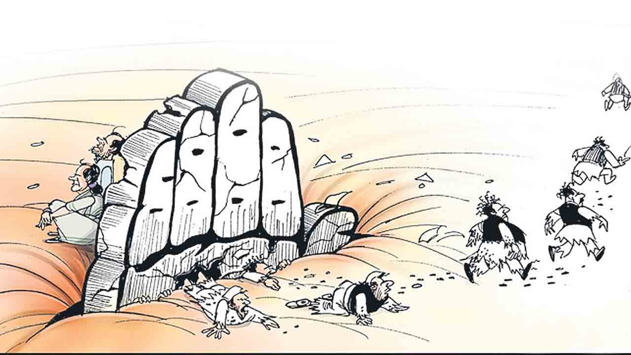 Rahul Gandhi | పట్టించుకోని ప్రజలు.. నిజామాబాద్‌లో రాహుల్‌ గాంధీ బస్సుయాత్ర రద్దు