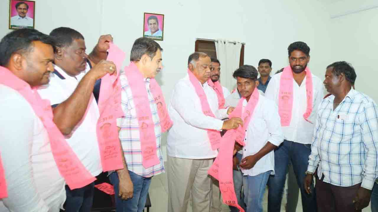 పాలేరులో గులాబీ జెండా ఎగరడం ఖాయం