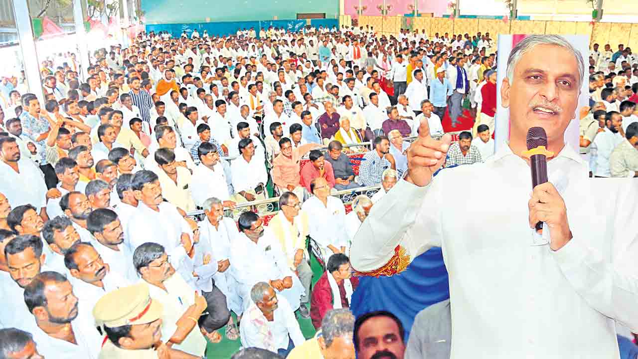 పాలపట్టసాక్షిగా.. బీఆర్‌ఎస్‌ను గెలిపించాలి