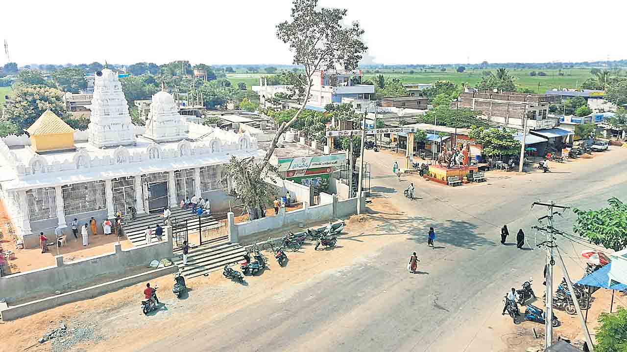 మాక్లూర్‌.. జోర్దార్‌