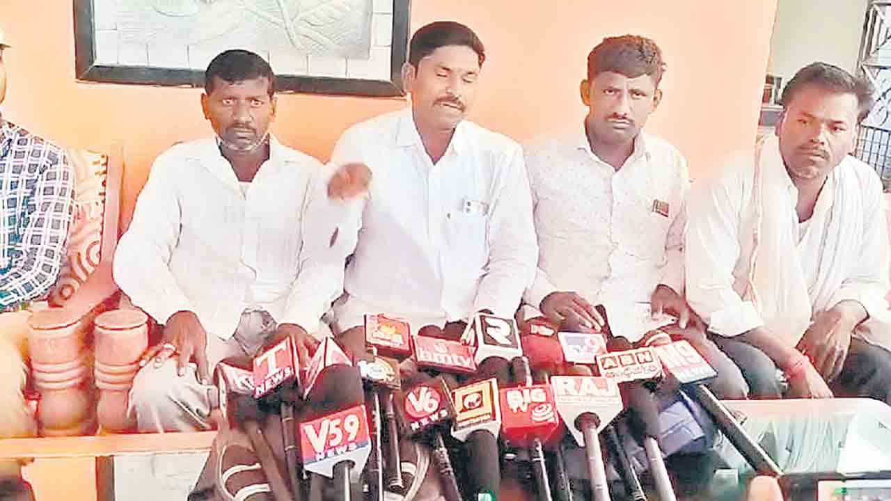 కాంగ్రెస్‌ మాటలు విని కర్ణాటక మోసపోయింది