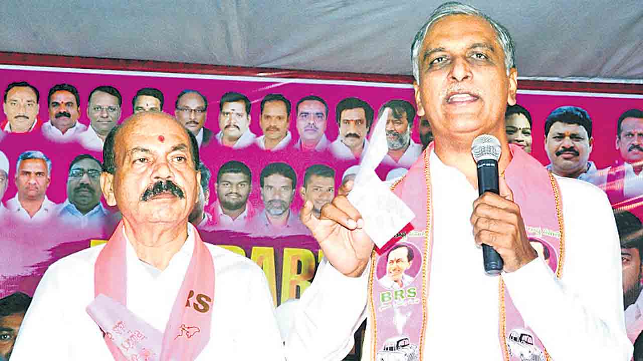 ప్రజల మనిషి ప్రభాకర్‌ను గెలిపించాలి