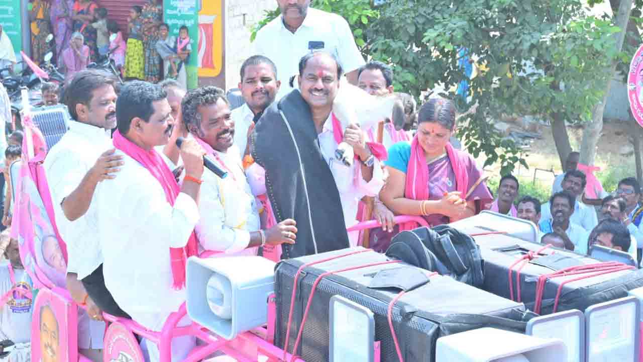 60ఏండ్ల కష్టాలు.. తొమ్మిదేండ్లలో తీర్చాం