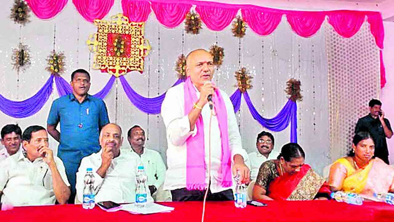 ఆశీర్వదించి.. అభివృద్ధికి పట్టం కట్టండి