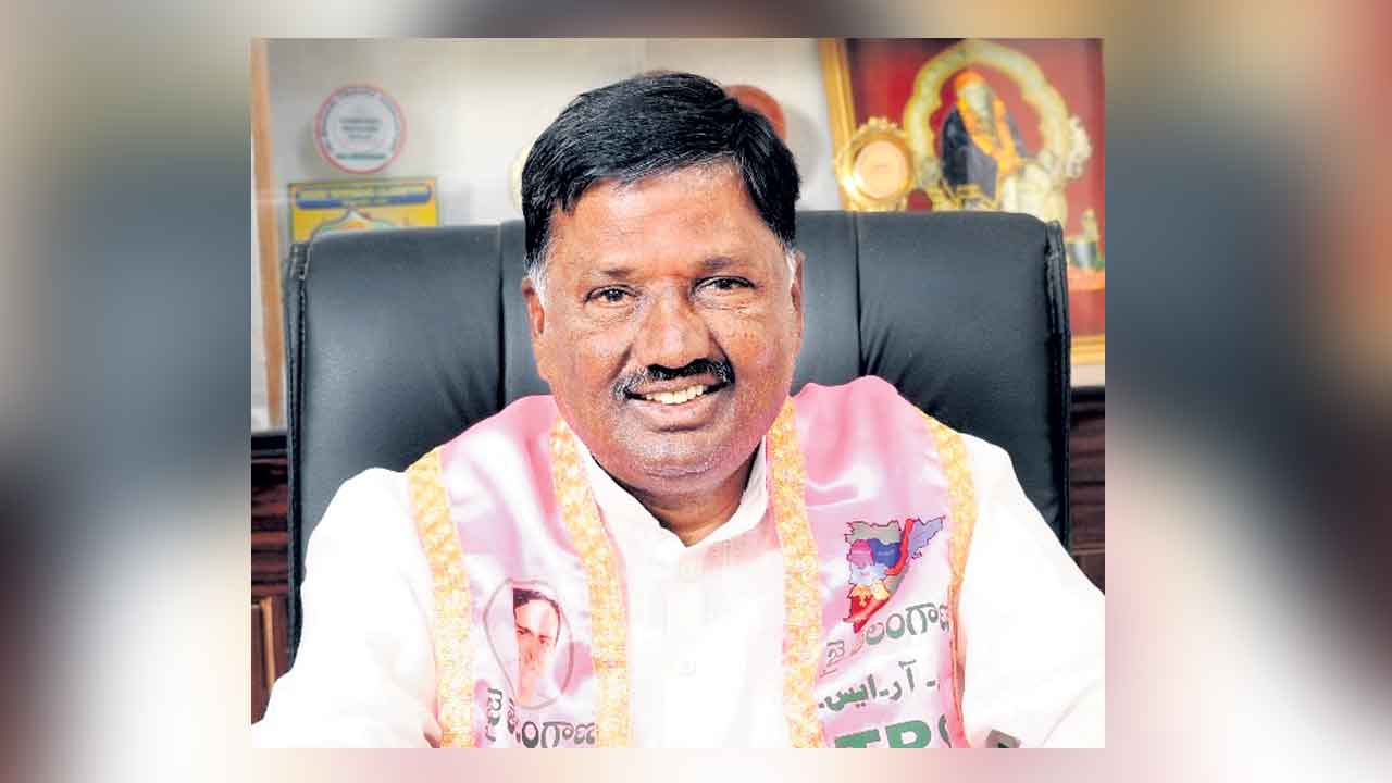 మాట తప్పని ప్రజా నాయకుడు