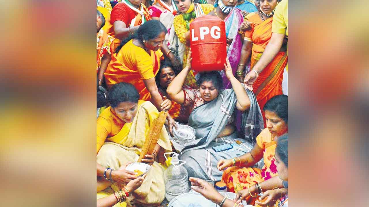 Women’s Reservation bill | మహిళా బిల్లు ఓట్ల కోసమేనా?