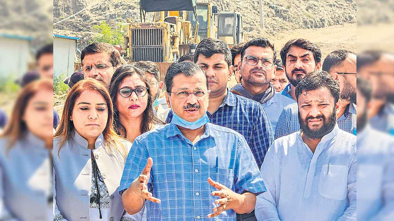 ప్రతిపక్షాలను బలహీనపర్చేందుకు తప్పుడు కేసులు