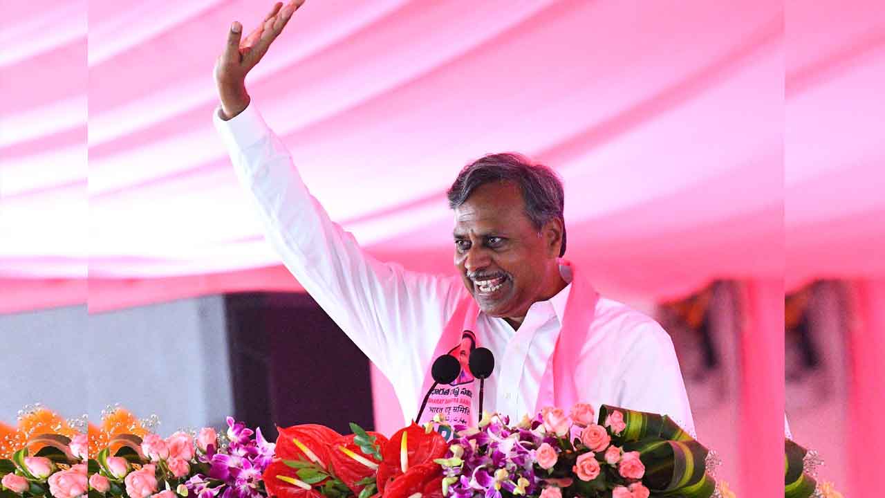 జనగామకు పెద్ద పాలేరుగా పనిచేస్తా..