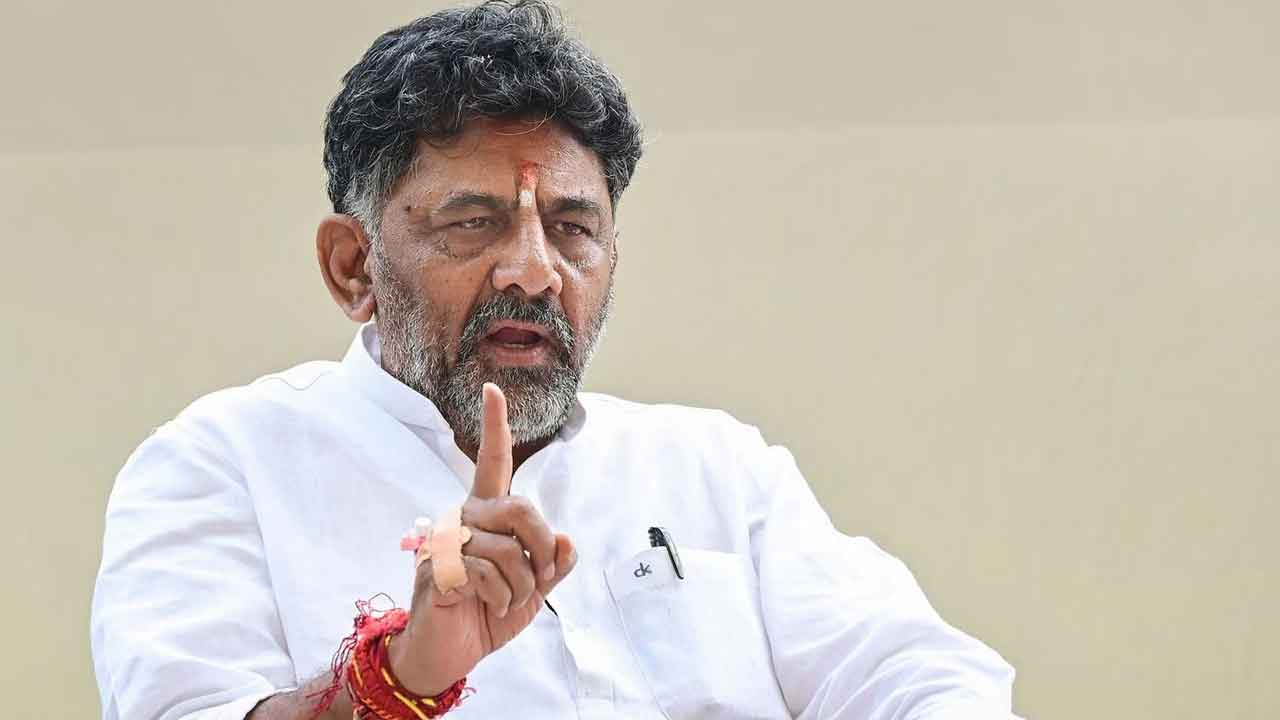 ప్రభుత్వాన్ని అస్థిరపరిచే కుట్ర