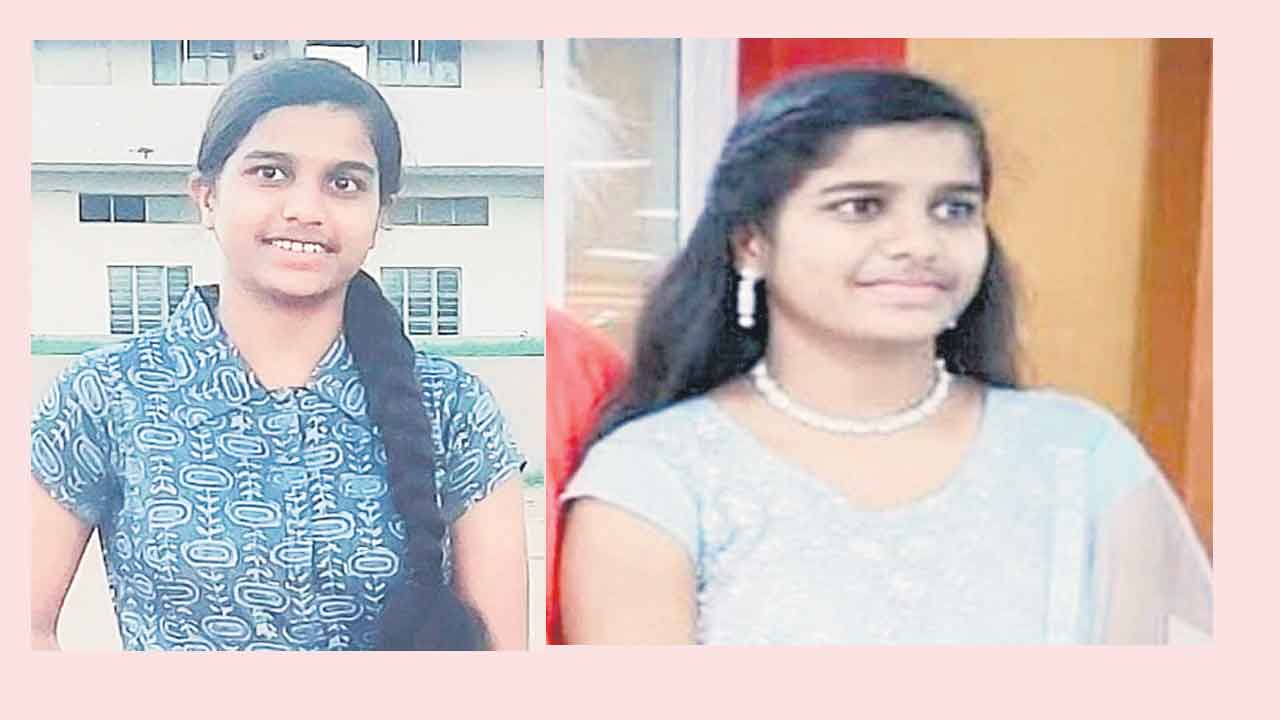 బతుకమ్మ ఆడేందుకు వెళ్తుండగా..