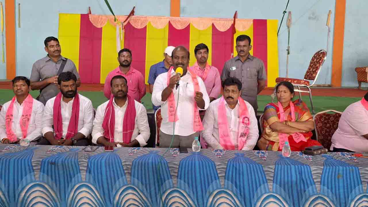 ఎన్నికల విజయంలో కార్యకర్తల పాత్ర కీలకం