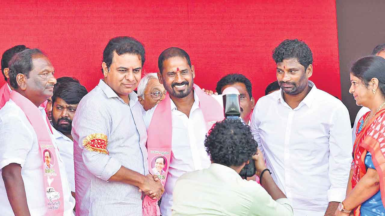 బీజేపీకి కౌశికహరి గుడ్బై