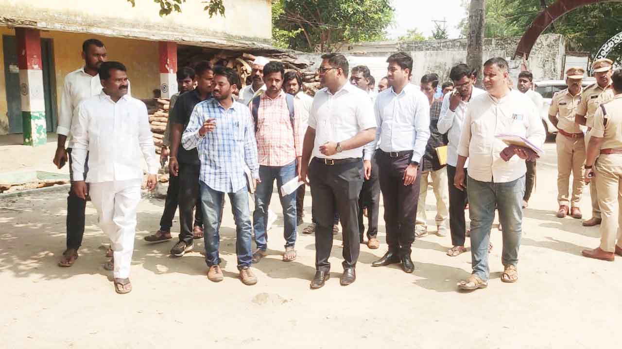 అధికారులు అప్రమత్తంగా ఉండాలి