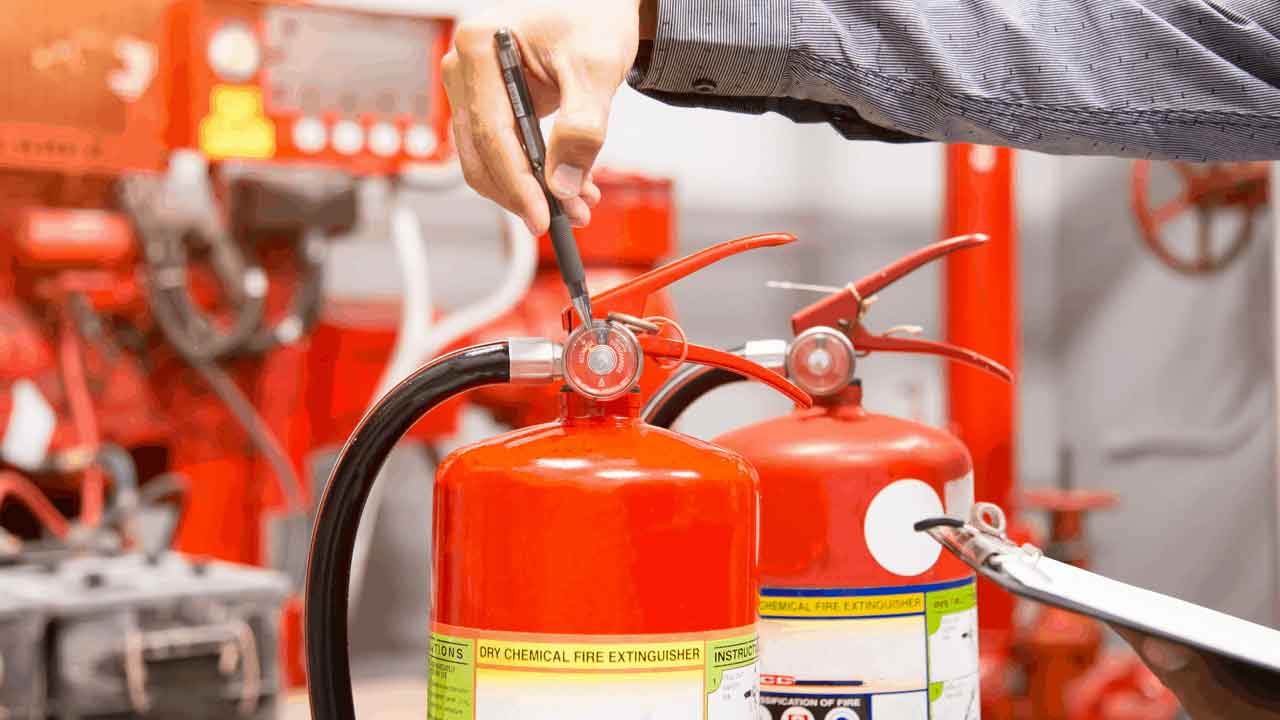 96 చోట్ల అగ్నిమాపక తనిఖీలు