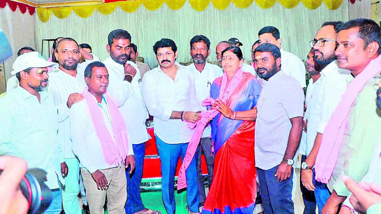 బీఆర్‌ఎస్‌ పాలన మెచ్చే చేరికలు