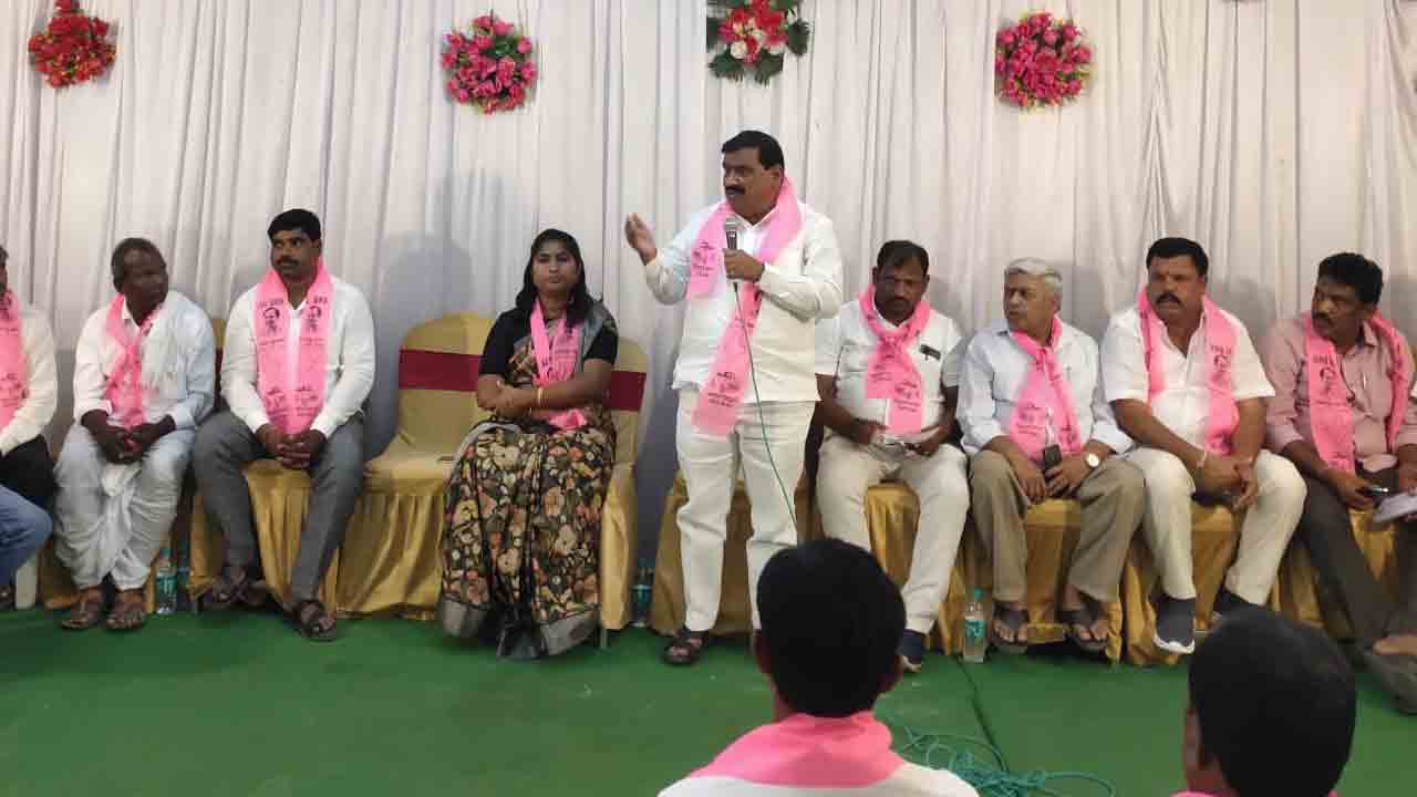 ఆరు గ్యారెంటీలు పెద్ద బోగస్‌