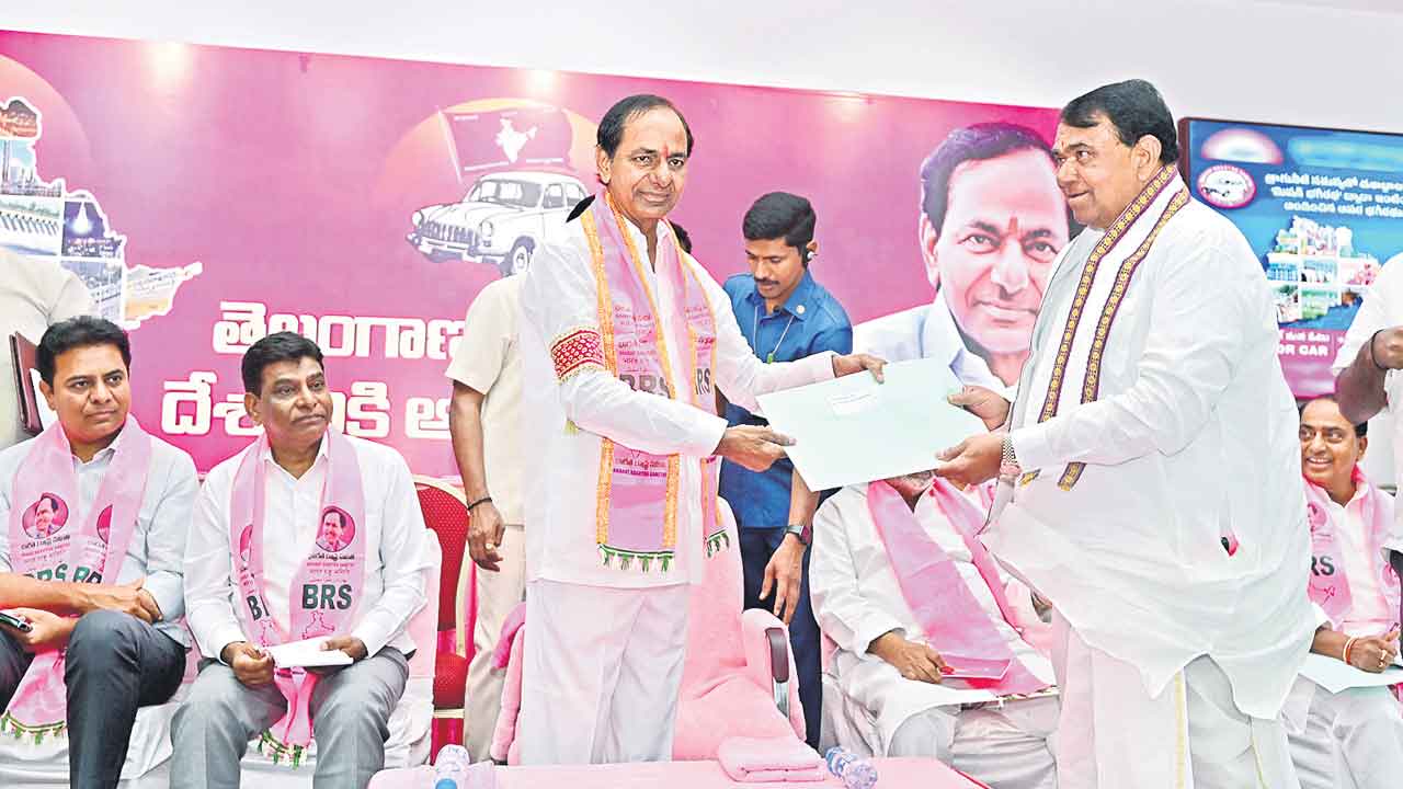 ఇక నామినేషన్లే తరువాయి..