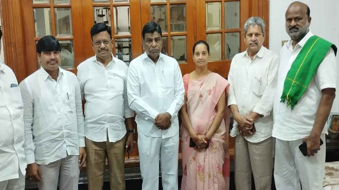 మ్యానిఫెస్టోకు బ్రహ్మరథం